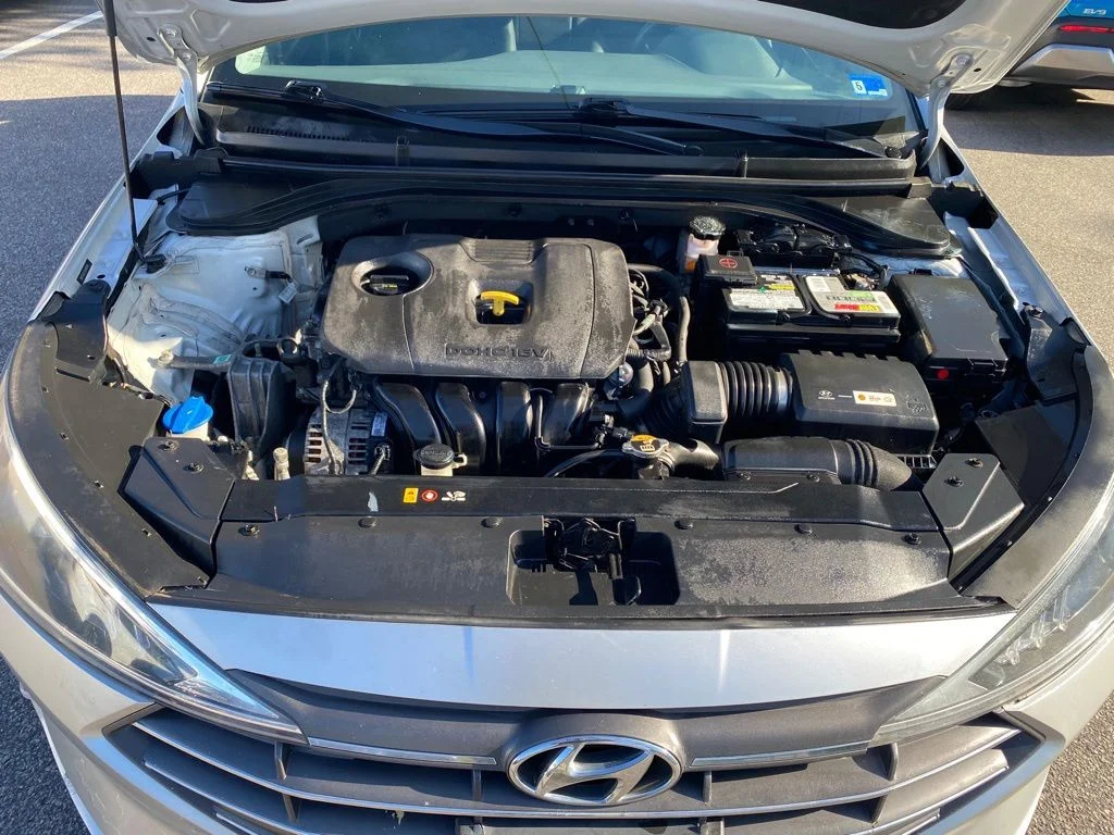 Used 2019 Silver Hyundai SEL image 16