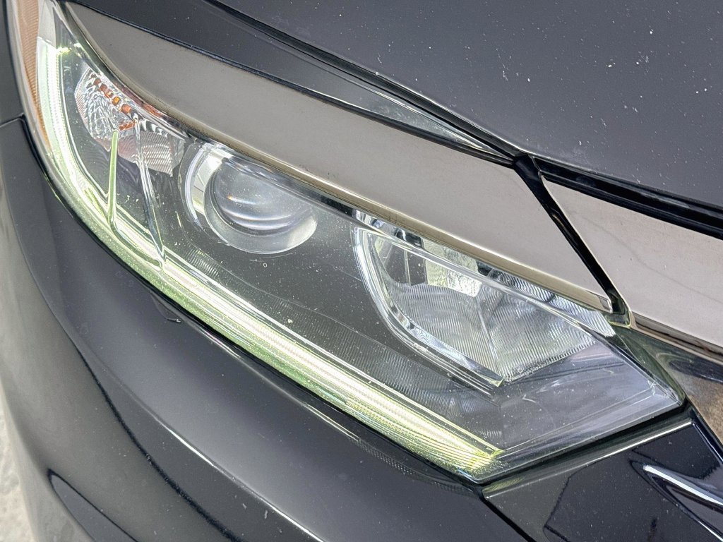 Certified Used 2022 Crystal Black Pearl Honda Sport image 36