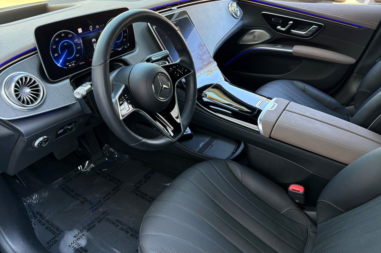 Certified Used 2023 Black Mercedes-Benz 450 image 7