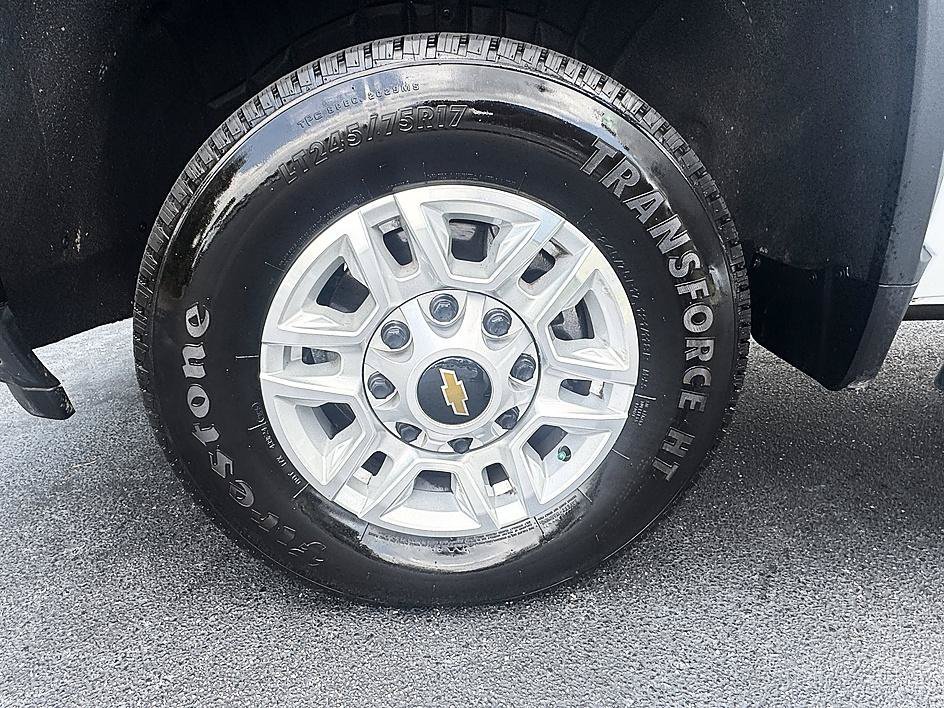 Used 2025 Summit White Chevrolet Work Truck image 8