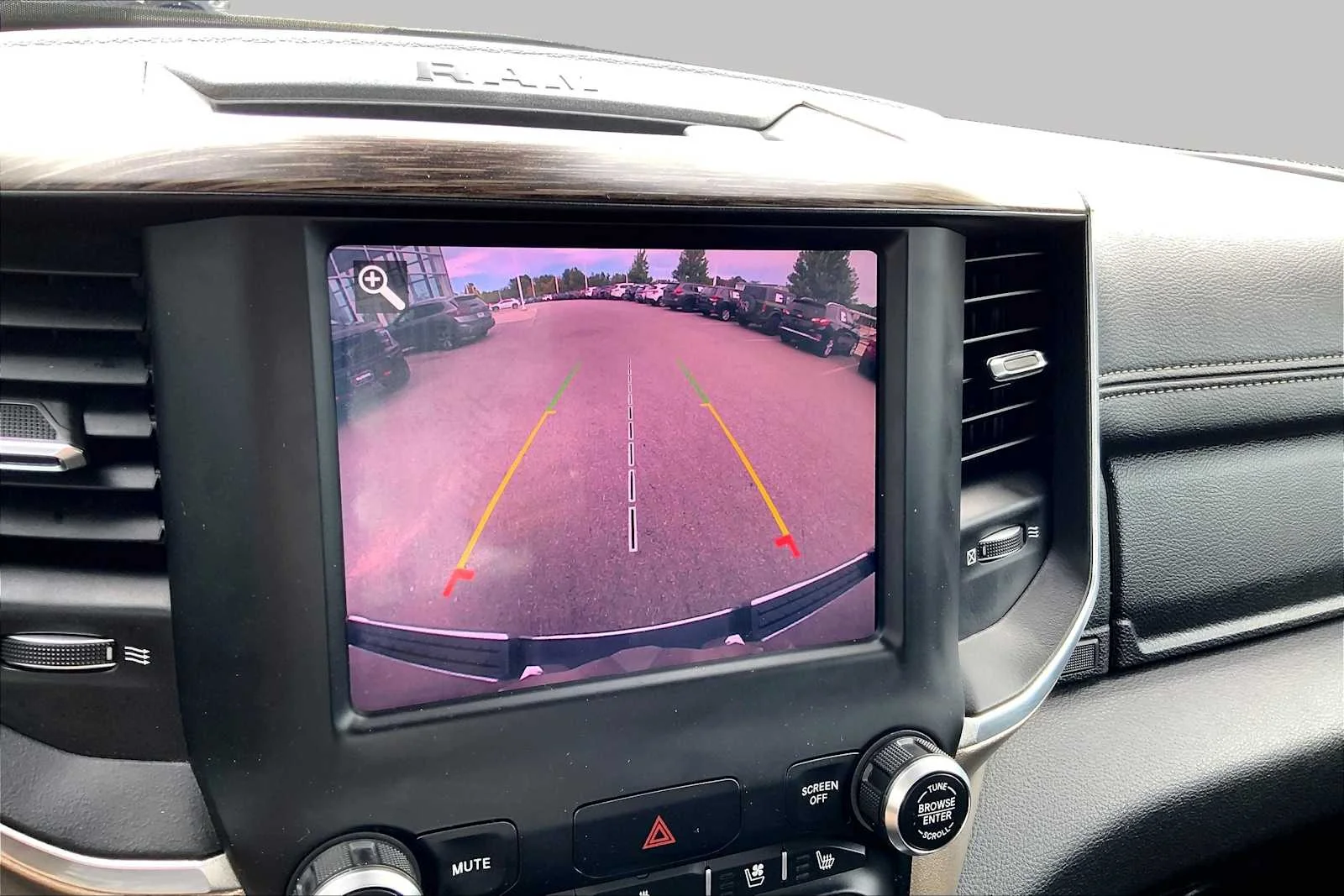 Used 2019 Billet Silver Metallic Clearcoat Ram Laramie image 27