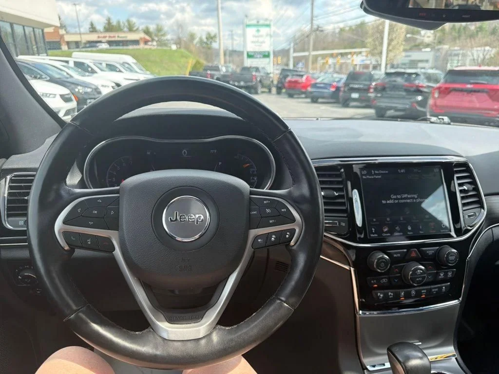 Certified Used 2021 White Jeep Limited image 19