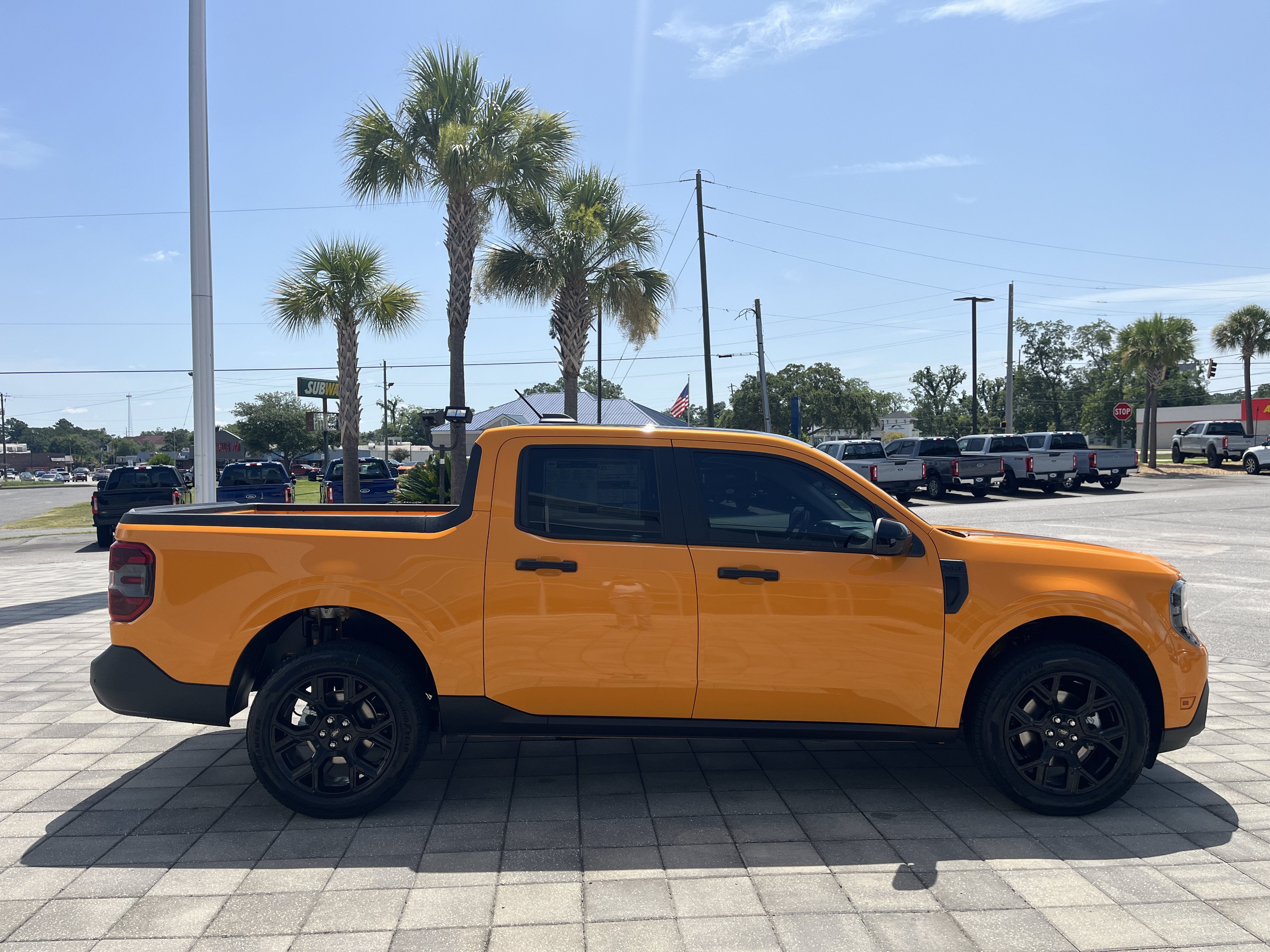 New 2026 Orange Fury Metallic Tri-Coat Ford XLT image 7
