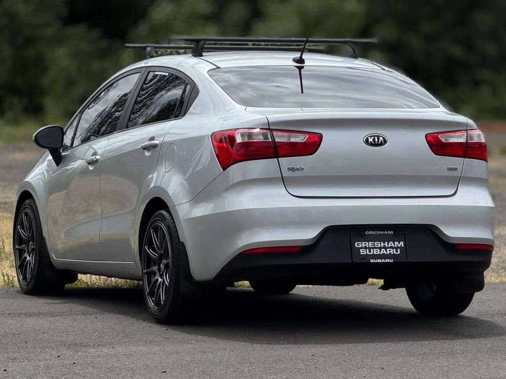 Used 2016 Bright Silver Metallic Kia LX image 4