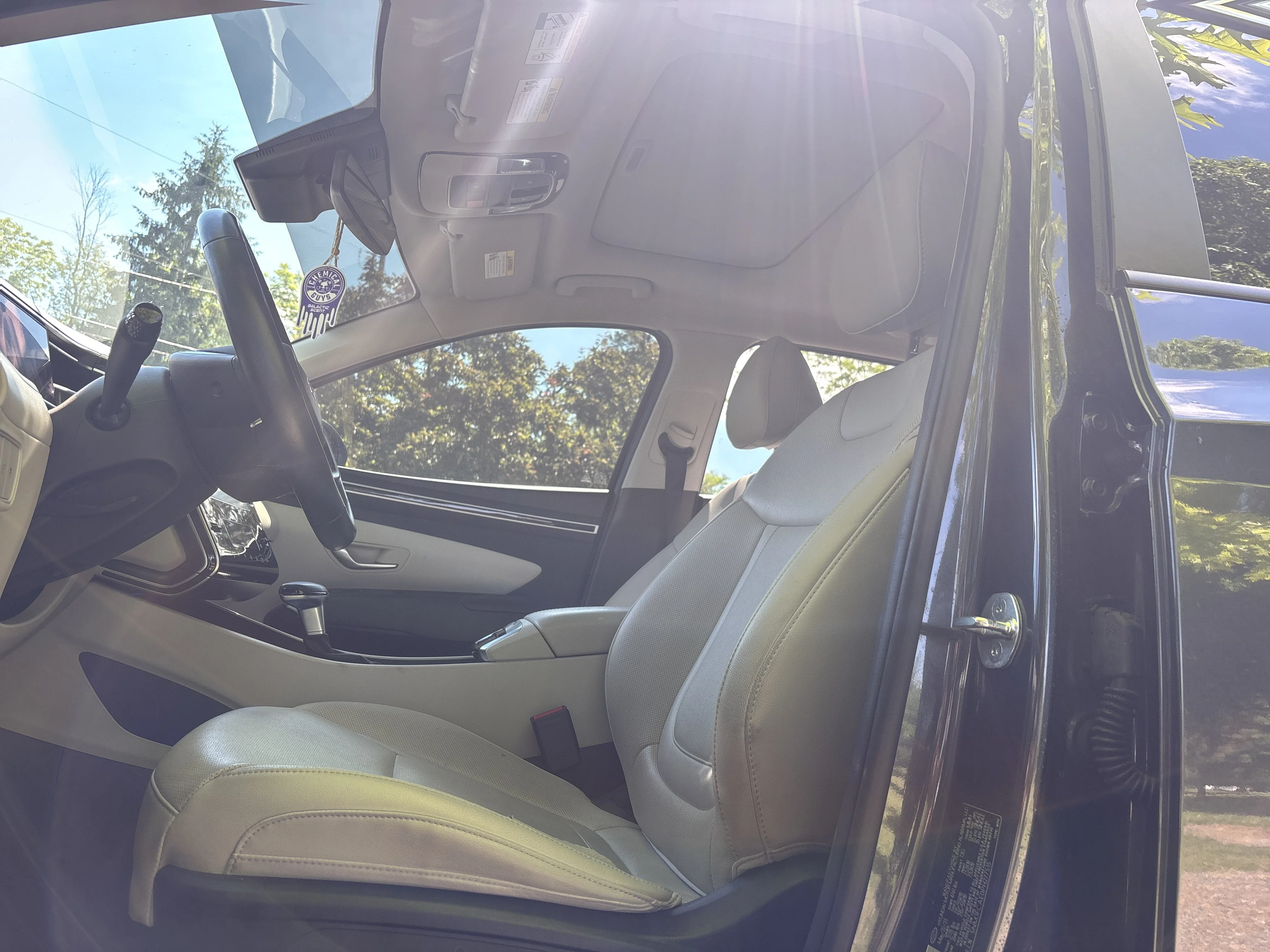 Used 2023 Portofino Gray Hyundai SEL image 12