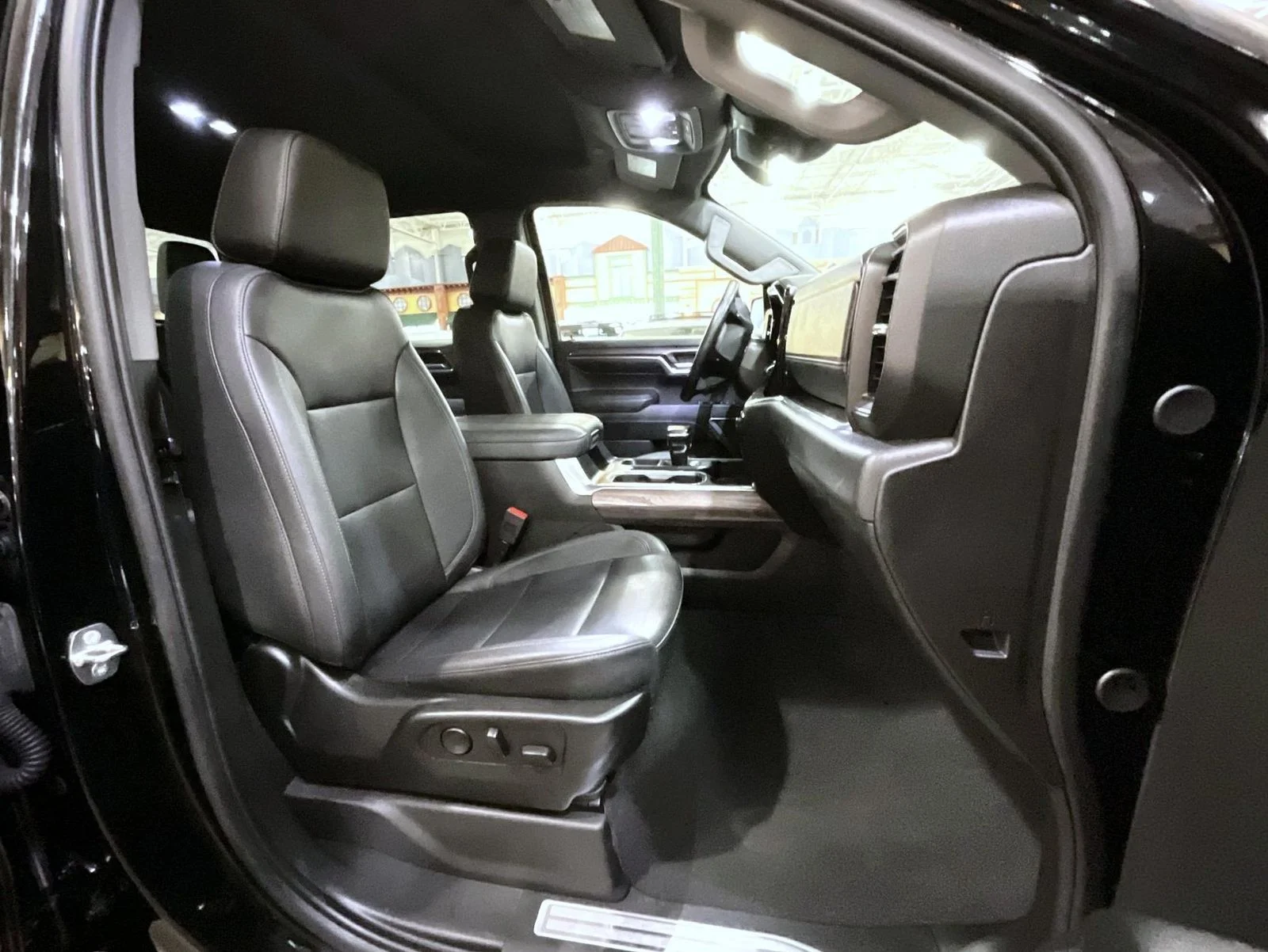 Used 2024 Black Chevrolet LTZ image 15