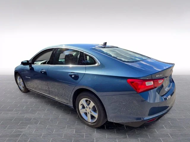 Used 2025 Blue Chevrolet LS image 5