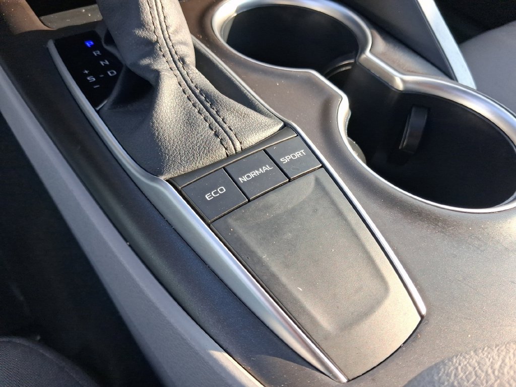 Used 2024 Silver Toyota LE image 23