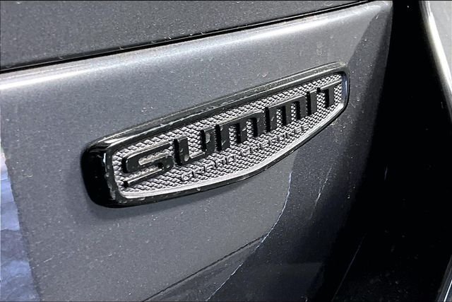 New 2026 Baltic Gray Metallic Clear-Coat Exterior Paint Jeep Summit image 9
