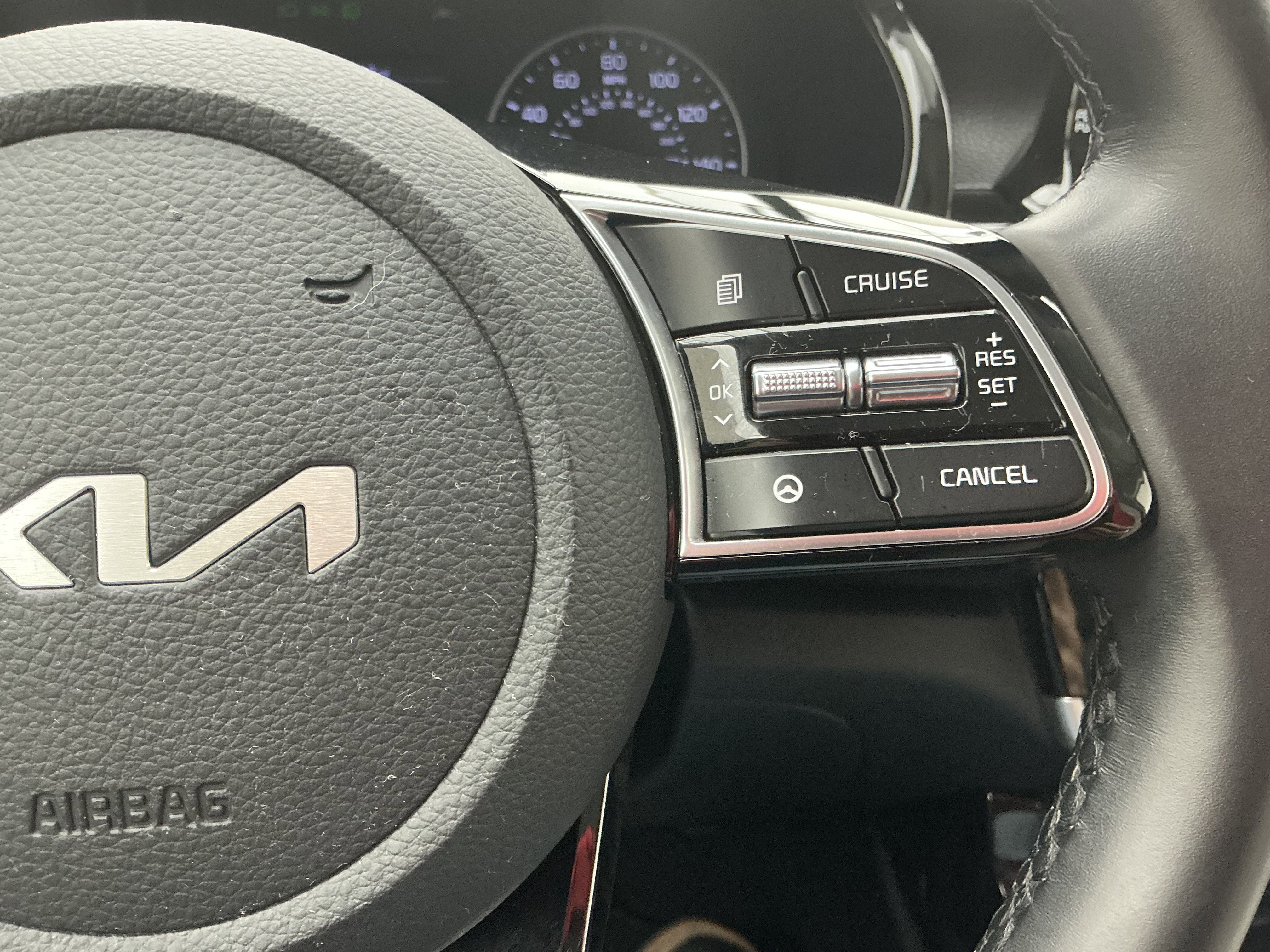 Used 2023 Gravity Gray Kia EX image 10