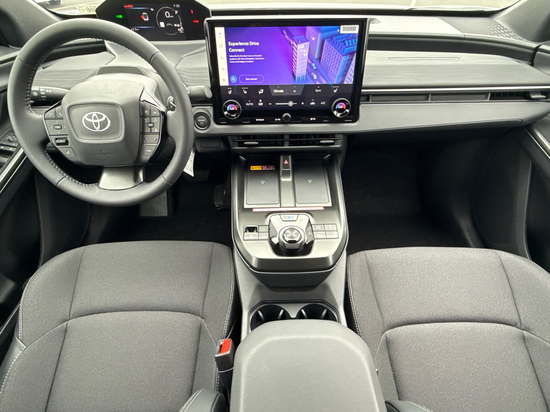 New 2026 Wind Chill Pearl <sup>1</sup> Toyota  SE image 20