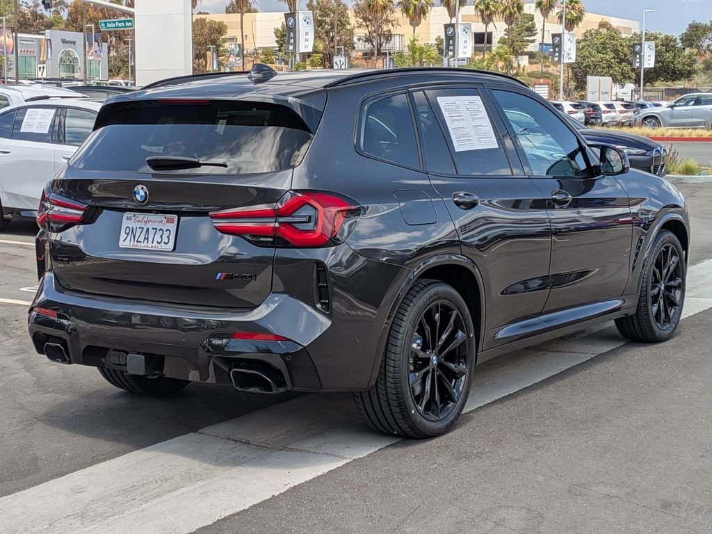 Used 2024 Gray BMW M40i image 5