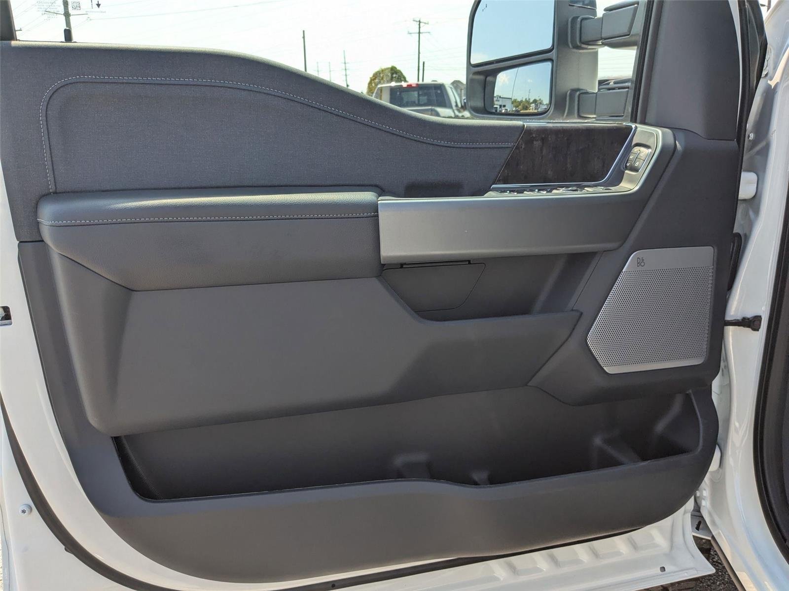 New 2026 Star White Metallic Tri-Coat Ford F-250® Lariat® image 11
