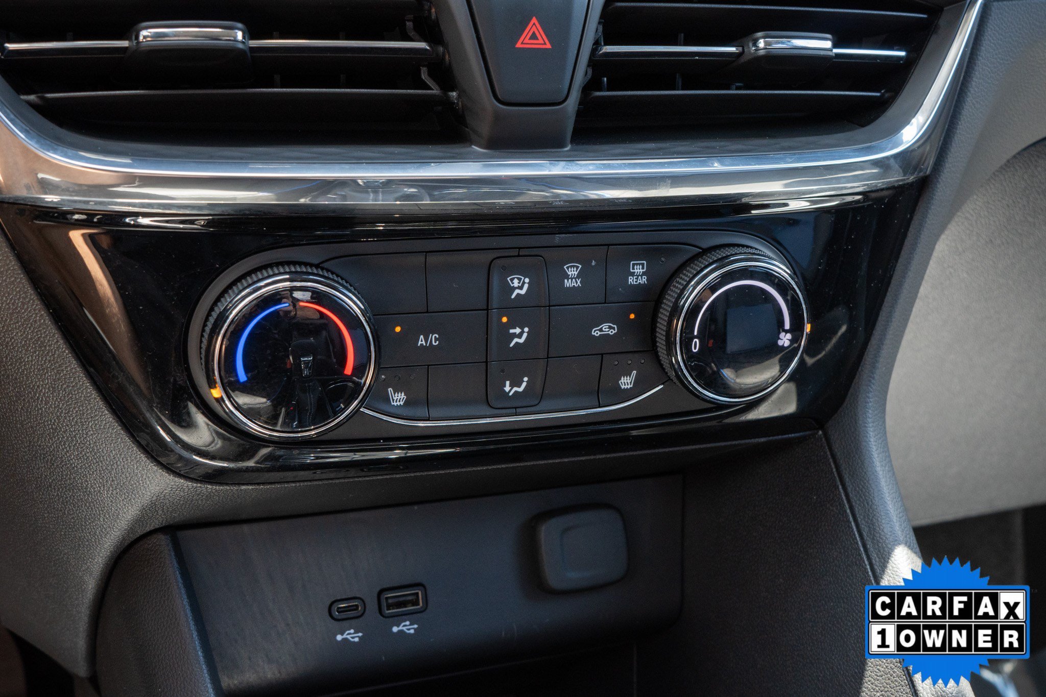 Used 2025 Cinnabar Metallic Buick Sport Touring image 20