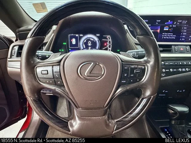 Used 2021 Red Lexus 300h image 18