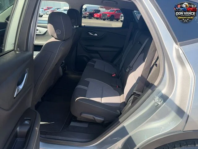 Used 2025 Gray Chevrolet LT image 23