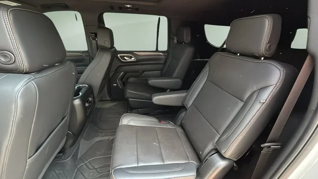 Used 2024 Summit White Chevrolet High Country image 20