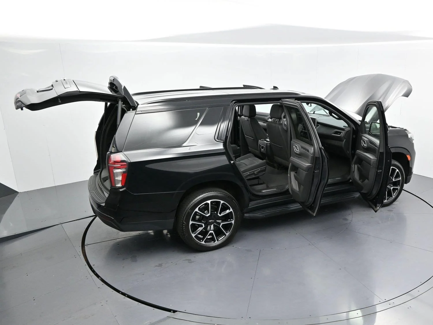 Used 2024 Black Chevrolet RST image 47
