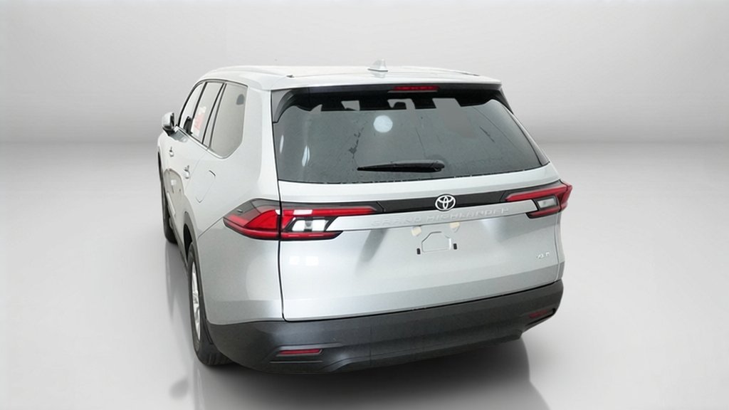 New 2026 Celestial Silver Metallic Toyota XLE image 43