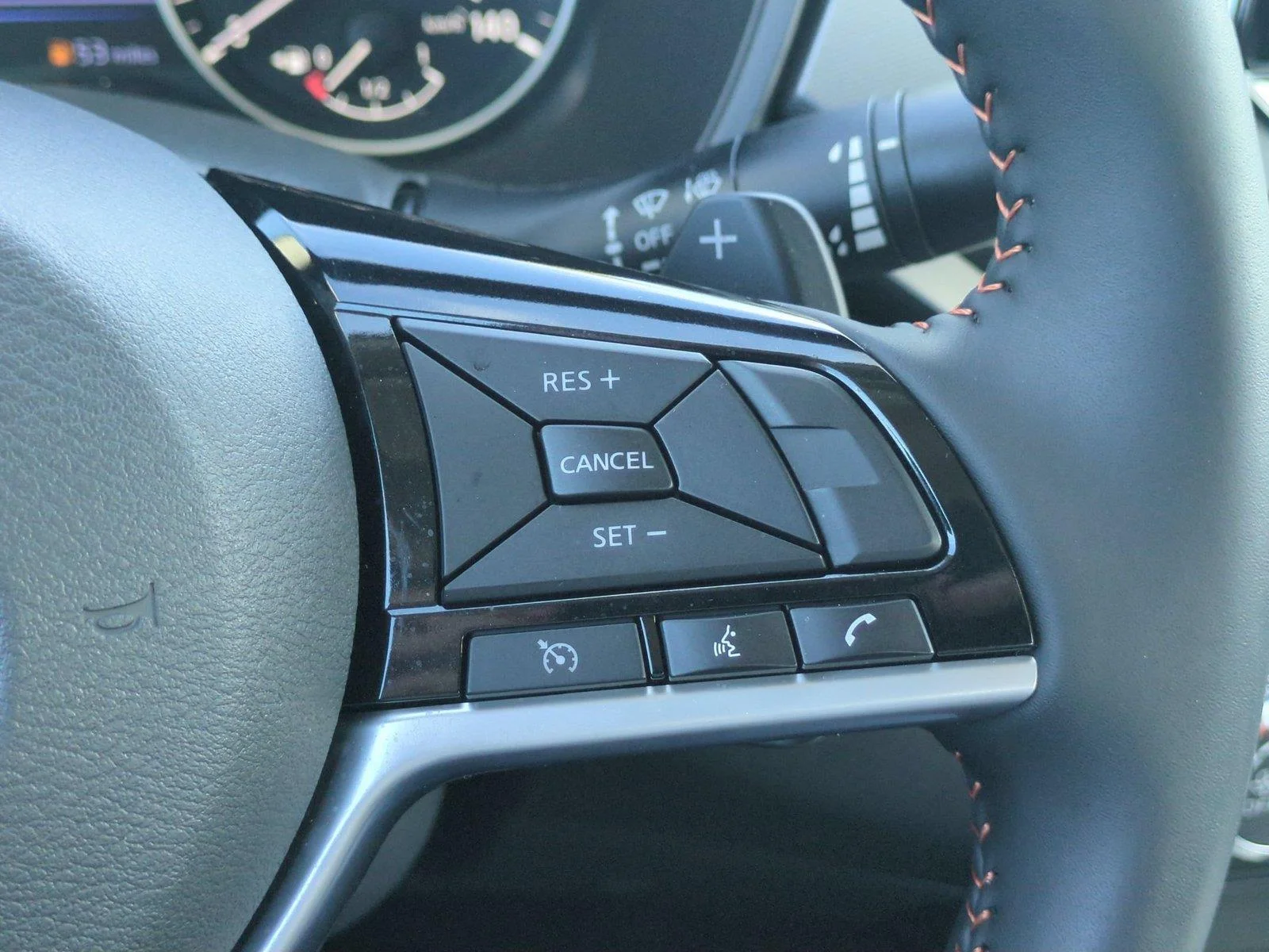 Used 2025 Super Black Nissan SR image 20