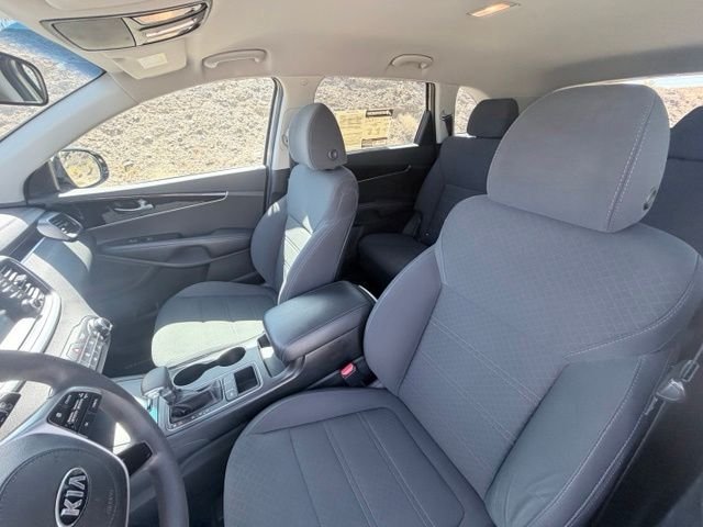 2019 Kia Sorento L - Photo 22