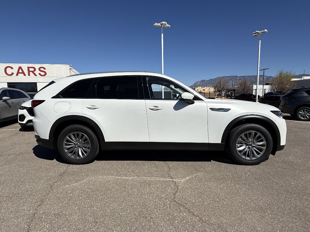 2025 Mazda CX-90 Preferred Package - Photo 4