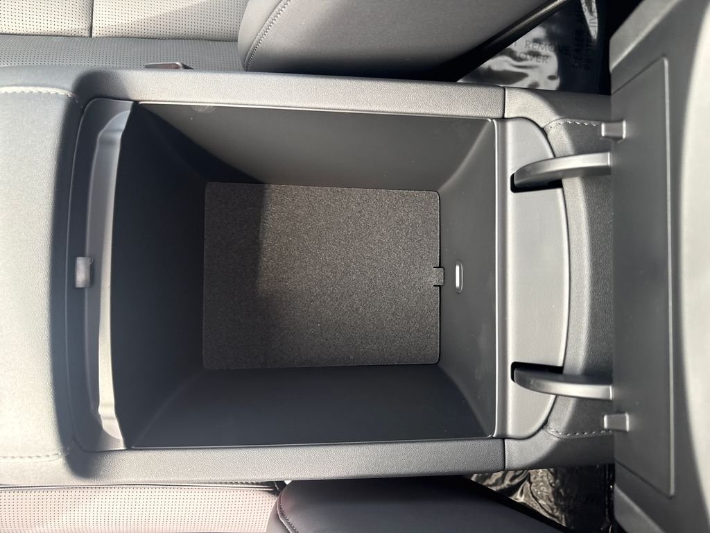 New 2026 White Hyundai SEL Premium image 26