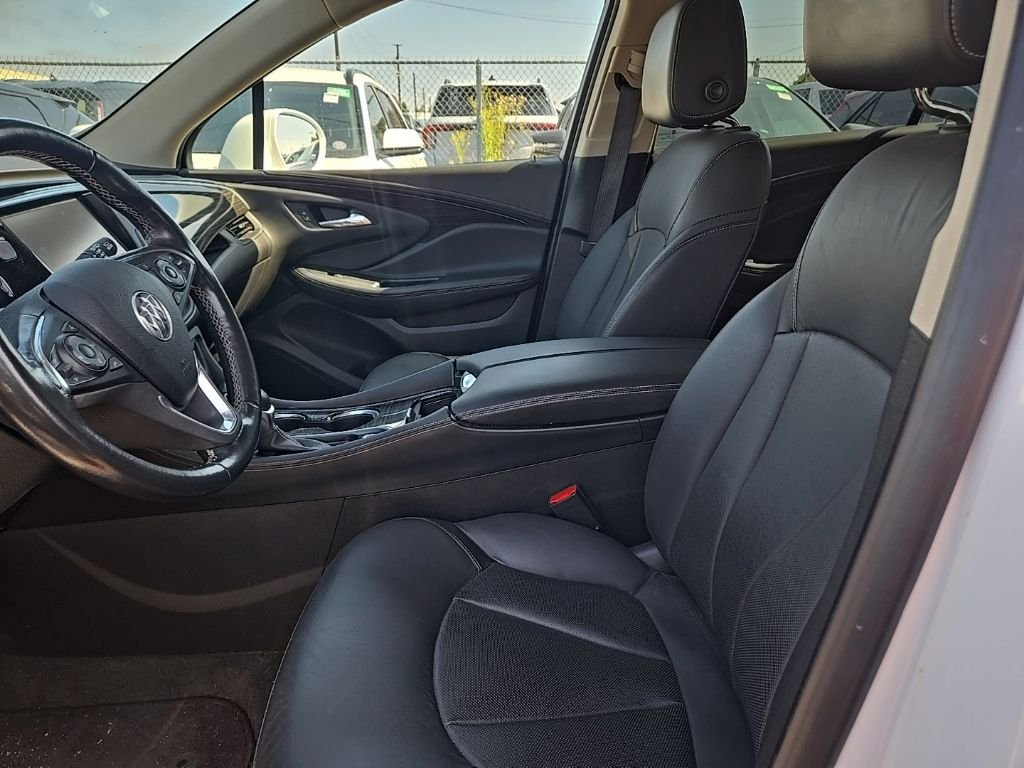 Used 2017 White Buick Essence image 11