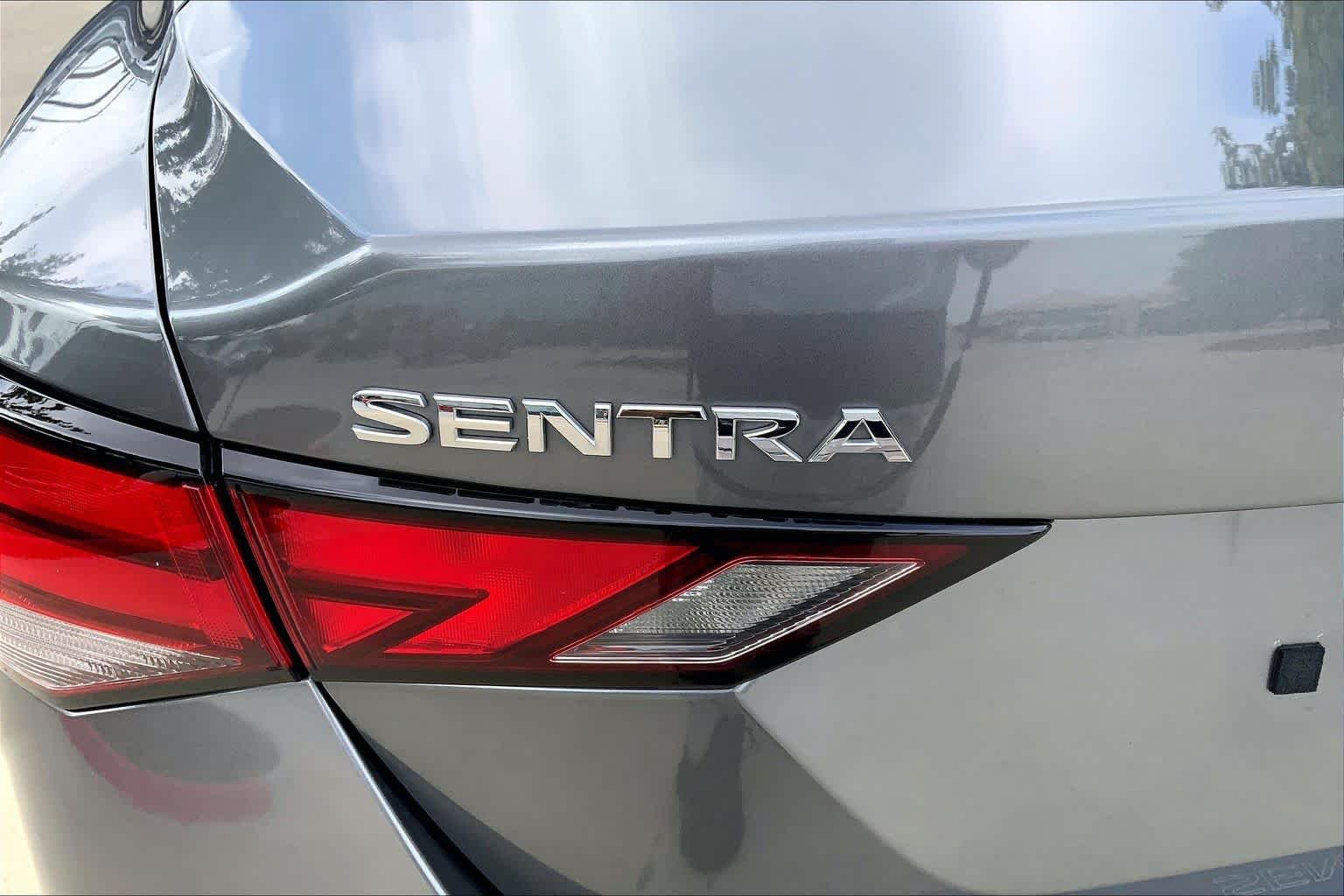 Used 2022 Gun Metallic Nissan SV image 33