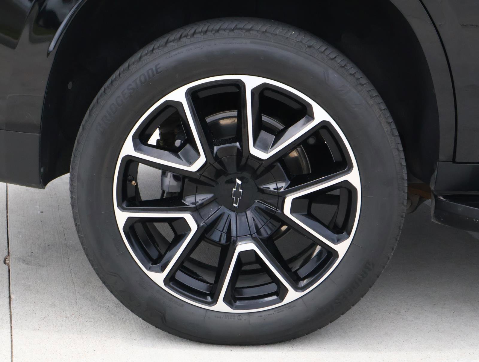 2024 Chevrolet Tahoe RST - Photo 8