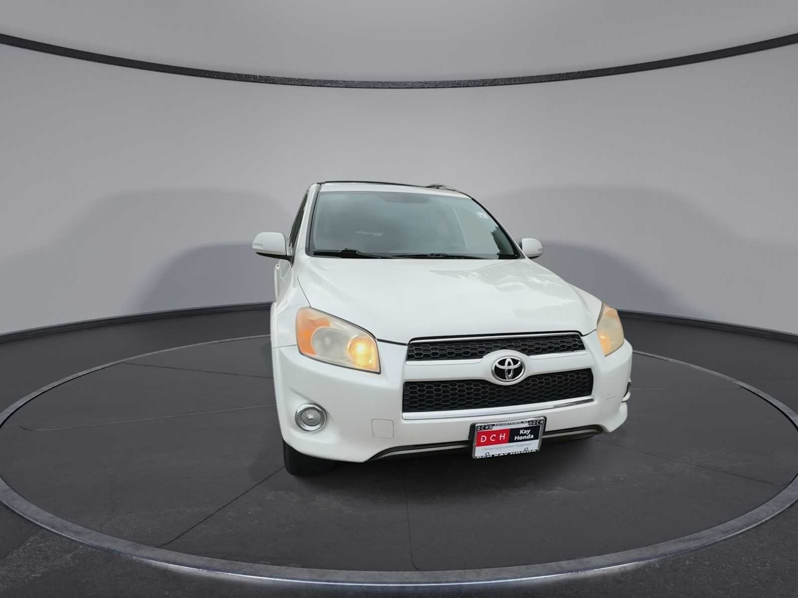 Used 2010 Blizzard Pearl Toyota Ltd image 3