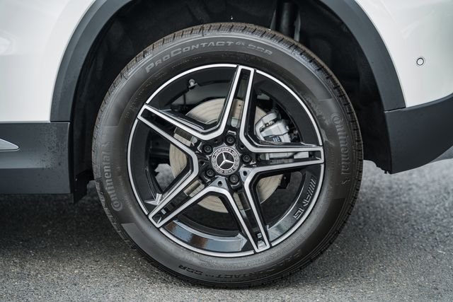 New 2026 Polar White Mercedes-Benz GLA 250 image 19