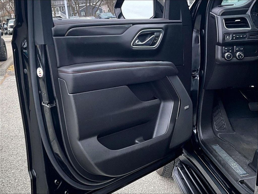 Used 2021 Black Chevrolet RST image 9