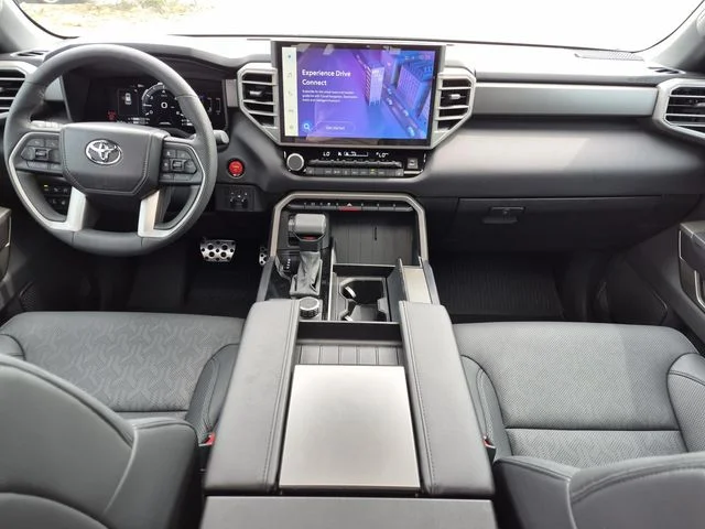Used 2025 Lunar Rock Toyota SR5 image 19