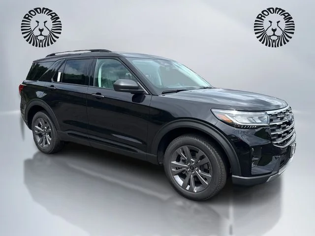 New 2026 Agate Black Metallic Ford Active image 3