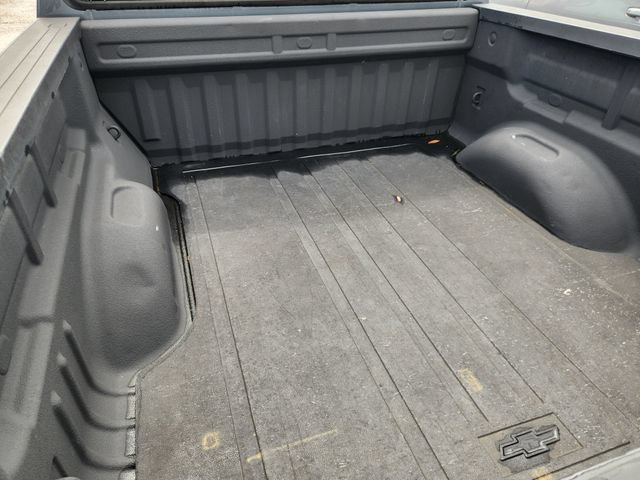 Used 2017 CYBER GRAY METALLIC Chevrolet 2WD Z71 image 9