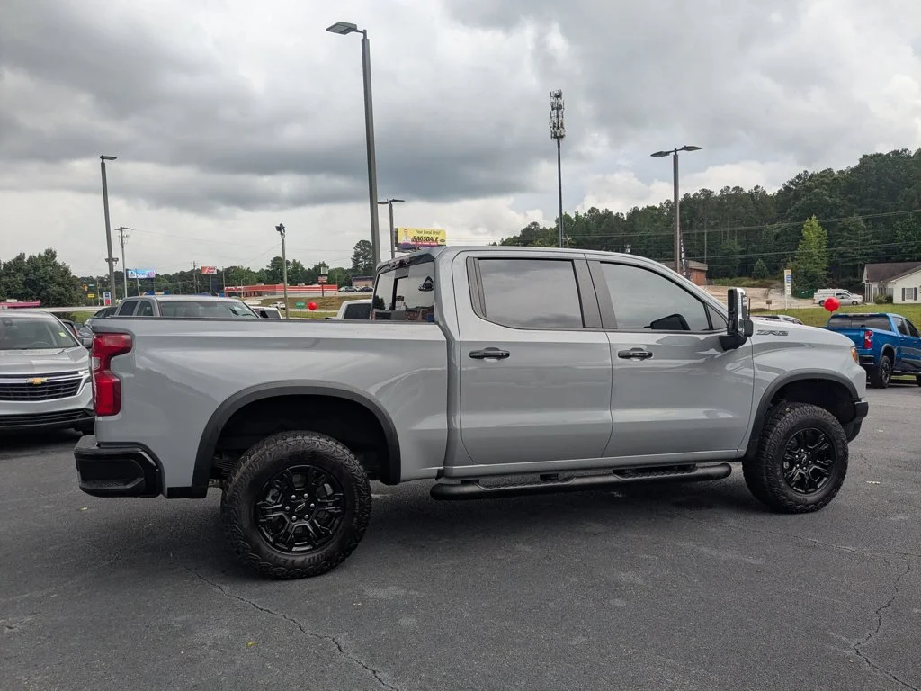 Used 2024 Slate Gray Metallic Chevrolet ZR2 image 4