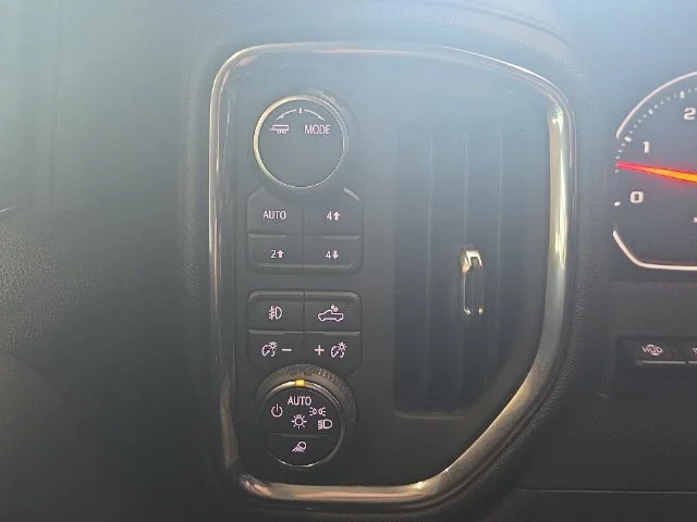 Used 2023 Blue Chevrolet LTZ image 26