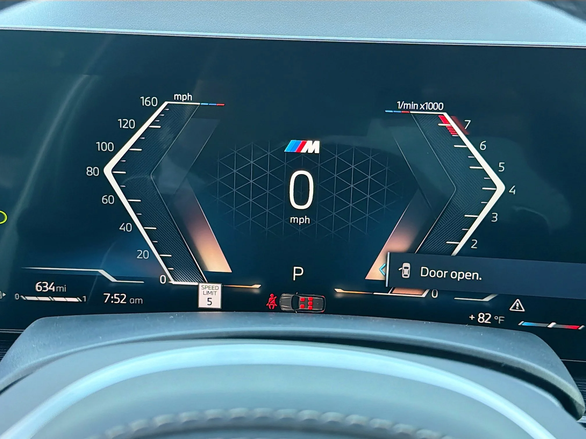 New 2026 Mineral White Metallic BMW xDrive40i image 39