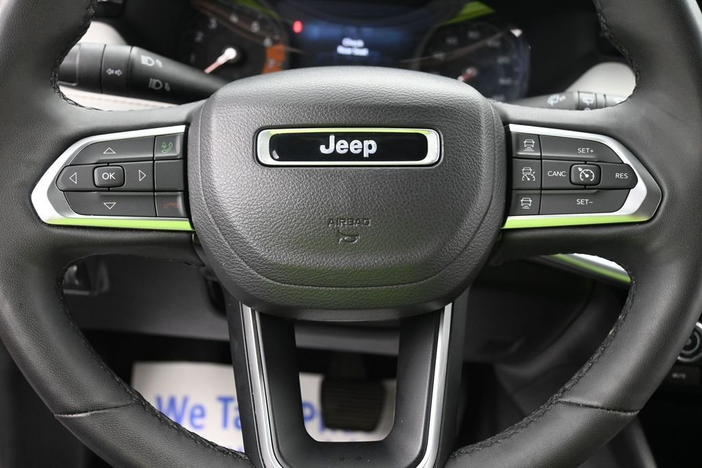 2025 Jeep Compass Limited - Photo 12