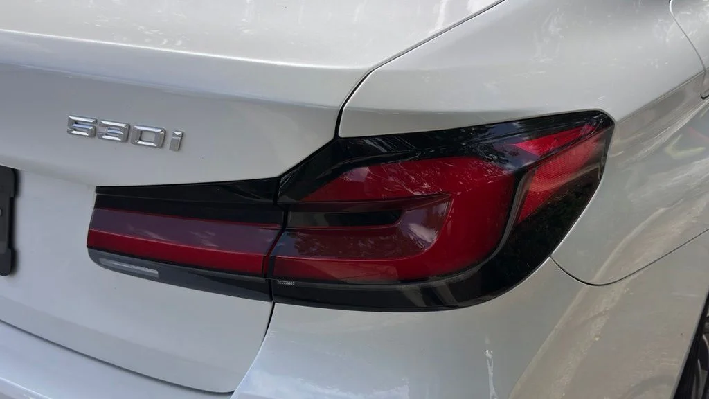 Used 2022 Mineral White Metallic BMW 530i xDrive image 8