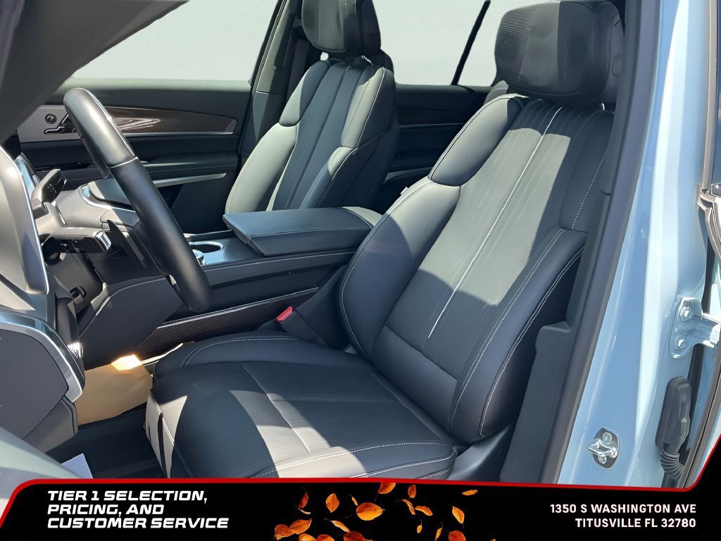 Used 2026 Nimbus Metallic Cadillac Sport image 34