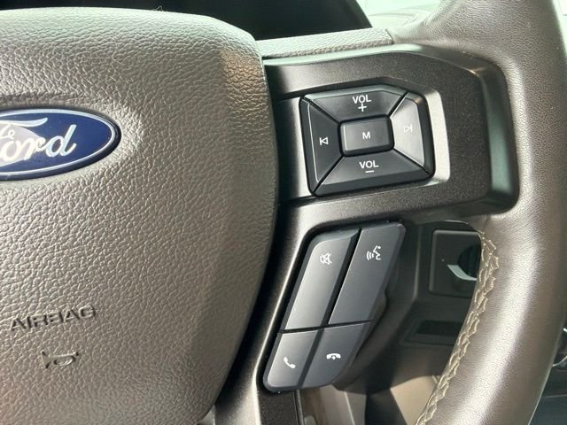 Used 2018 Blue Ford Limited image 17