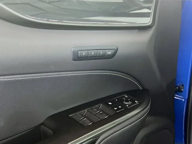 Used 2025 Grecian Water Lexus 250 Premium image 16