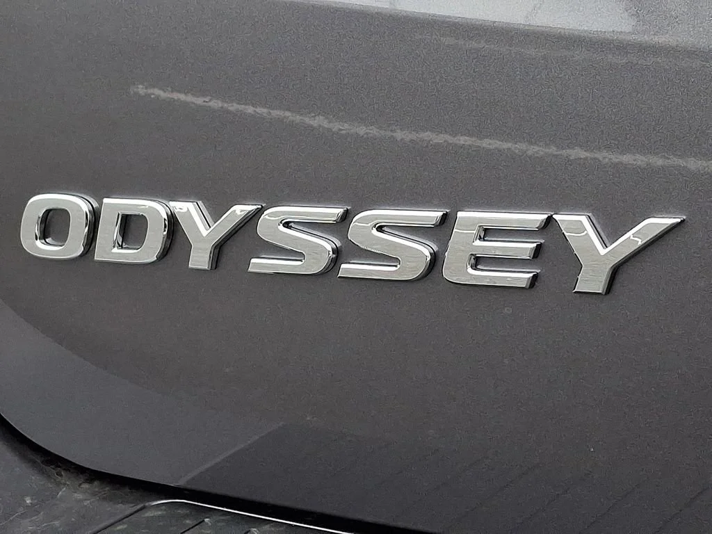 2026 Honda Odyssey EX-L - Photo 11