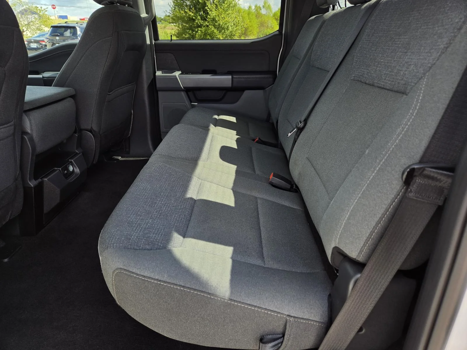 Used 2025 Oxford White Ford XLT 4WD SuperCrew 5.5