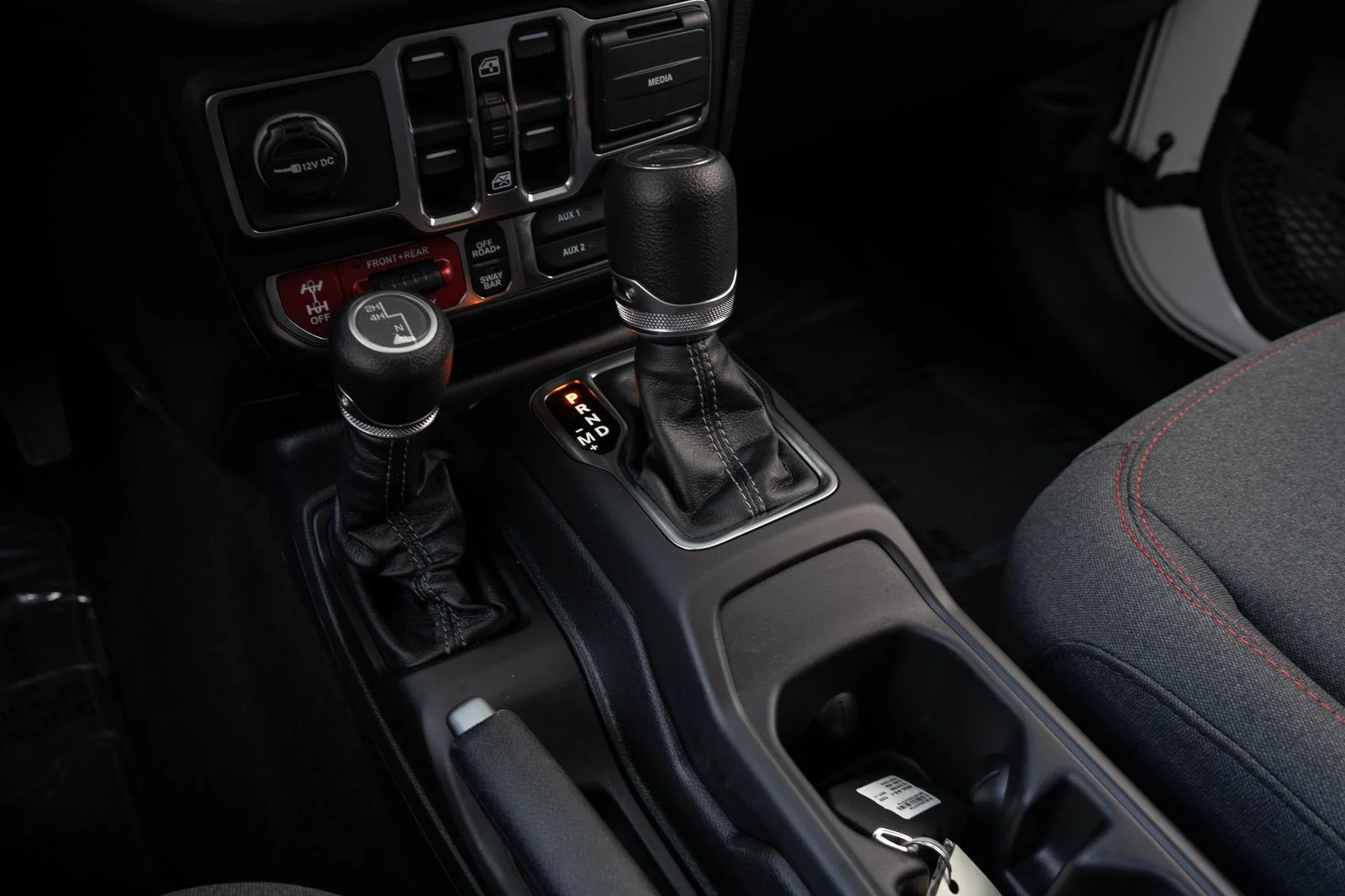 New 2026 White Jeep Rubicon image 27