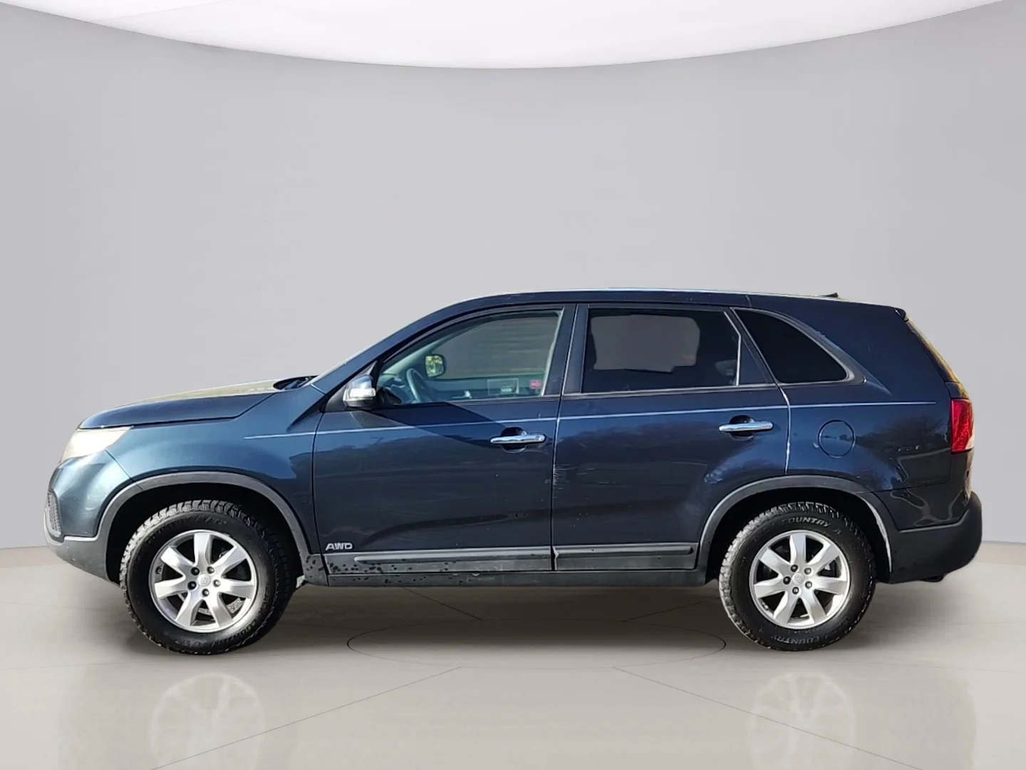 Used 2011 Blue Kia LX image 2