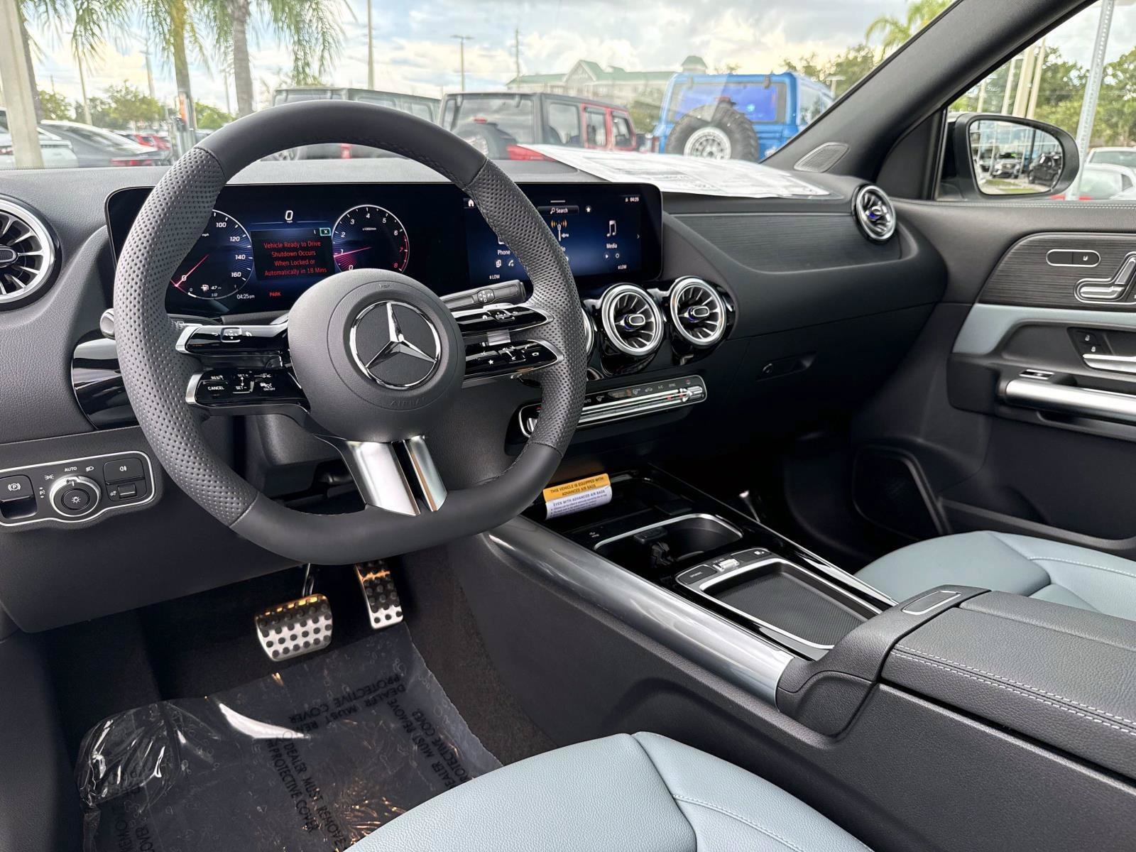 New 2026 Polar White Mercedes-Benz 250 4MATIC® SUV image 16