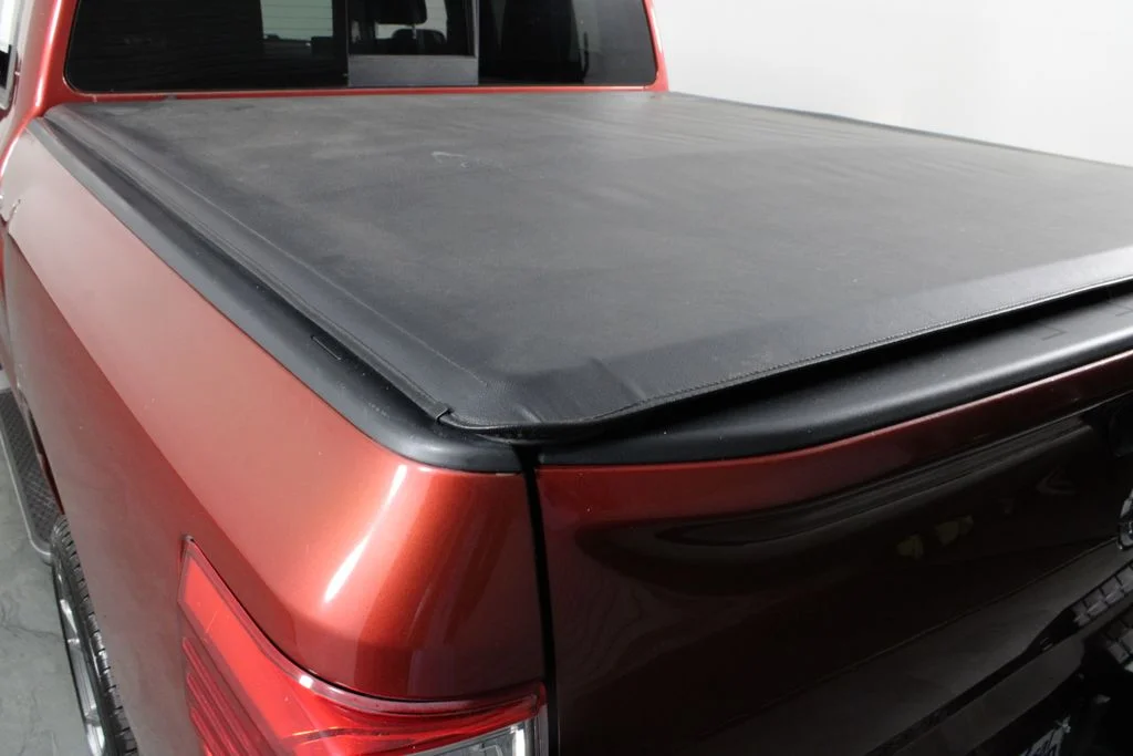 Used 2017 Red Nissan SV image 16